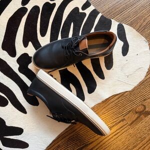 Crown Vintage Black and Tan Men's Sneakers